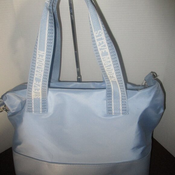 NWT - Steve Madden Gym Bag/Weekender - Picture 10 of 12